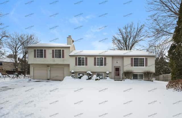 486 Diamond Court - 486 Diamond Court, Medina County, OH 44212