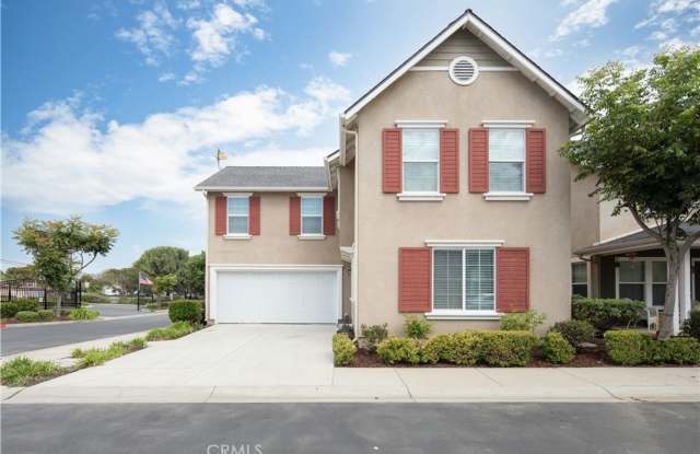 3-Bedroom, 2.5 Bathroom HOUSE with 2-car Garage in Gated Community! photos photos
