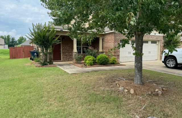Beautiful Home - Available NOW! photos photos