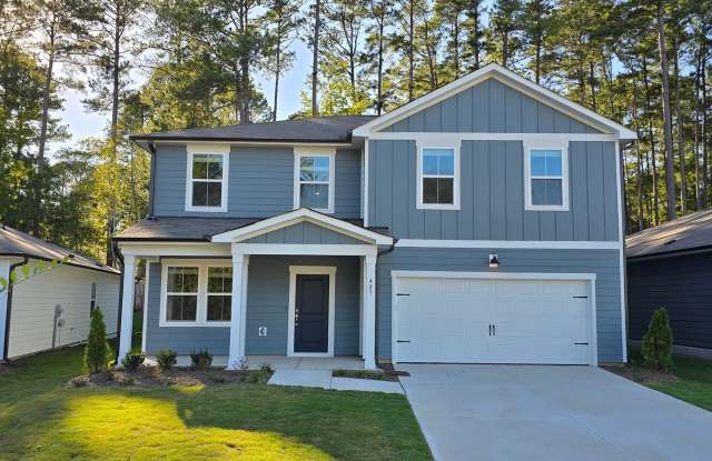 Approx 2700sqft, 5 bed / 3 bath featuring 1st floor guest bedroom, dedicated office downstairs and a spacious loft upstairs. Free Internet! photos photos