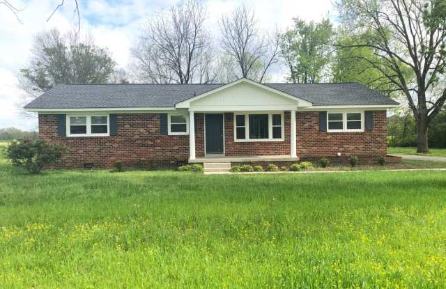 2404 Dilton Mankin Road photos photos