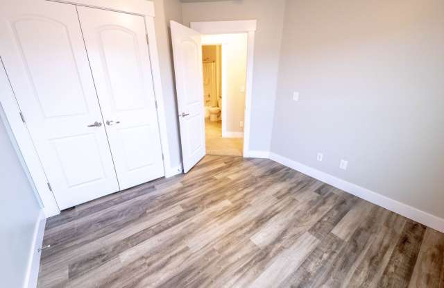 Beautiful Draper Townhomes in Prime Location photos photos