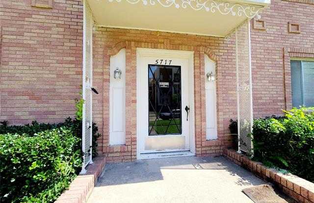 5717 McCommas Boulevard Gallery 2