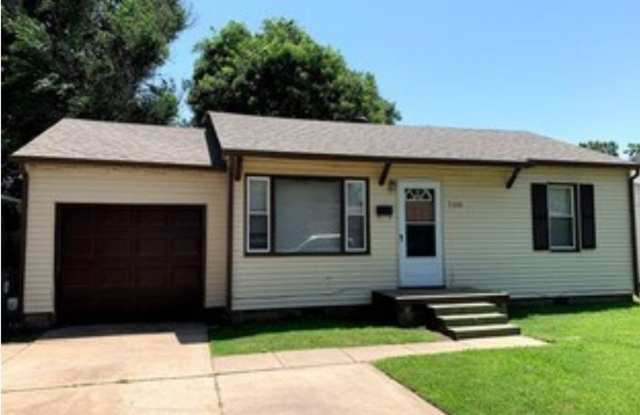 5108 N. Beaver photos photos