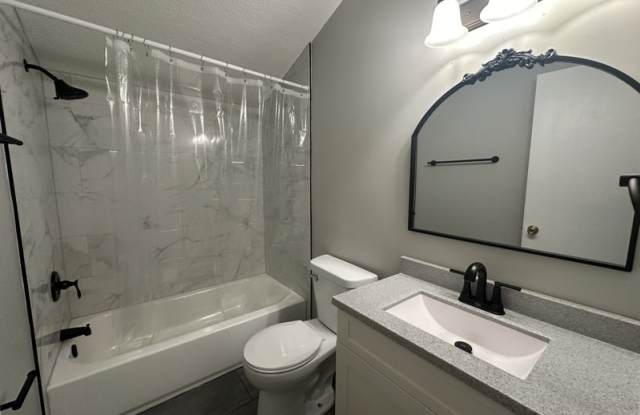 818 E. 14th Street - 818 East 14th Street, Lawrence, KS 66044