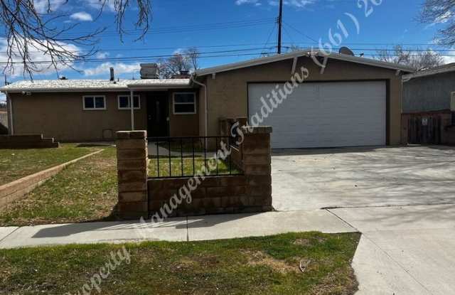 44008 2nd Street East photos photos
