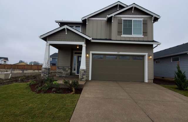 Newer 3 bedroom 2 bath home in SE Albany, close to LBCC, Easy drive to Corvallis, Lebanon or I-5 photos photos