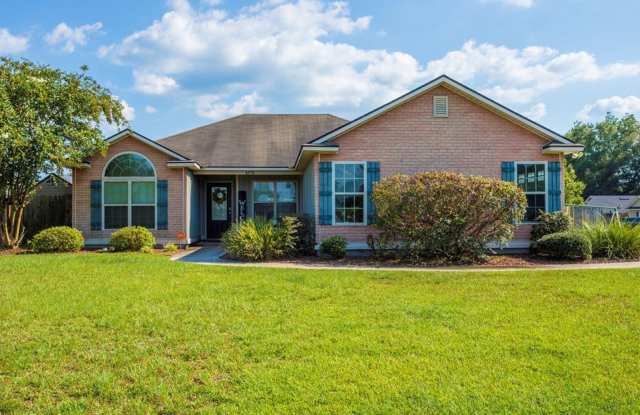 Charming Brick Home with Open Floor Plan  Great Outdoor Space in North Valdosta - 4975 Patton Drive, Lowndes County, GA 31605