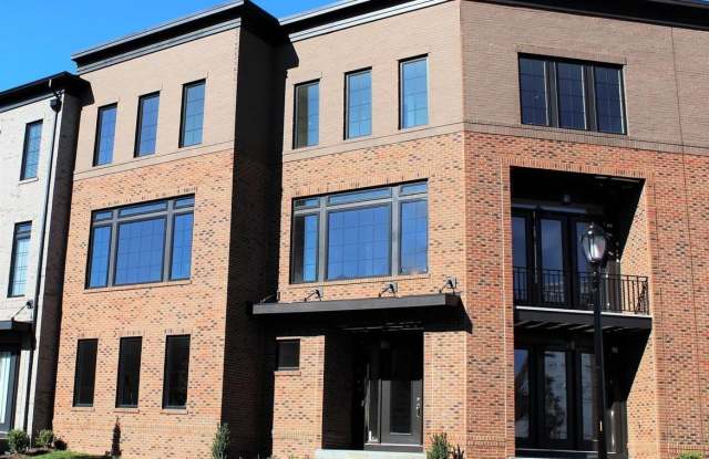 23017 SULLIVANS COVE Square photos photos