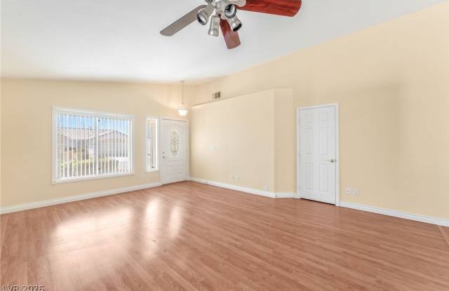 3124 Bayliner Avenue Gallery 4