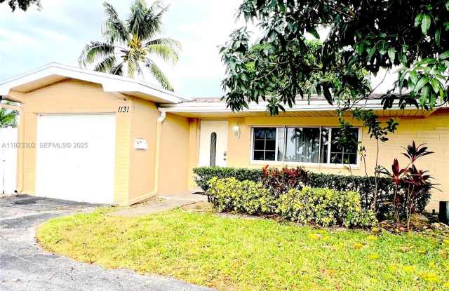 1131 NW 85th Way - 1131 Northwest 85th Way, Pembroke Pines, FL 33024