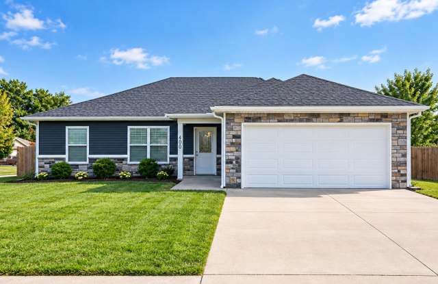Stop Looking! Your Perfect Ashland Home is Right Here! Gallery 1