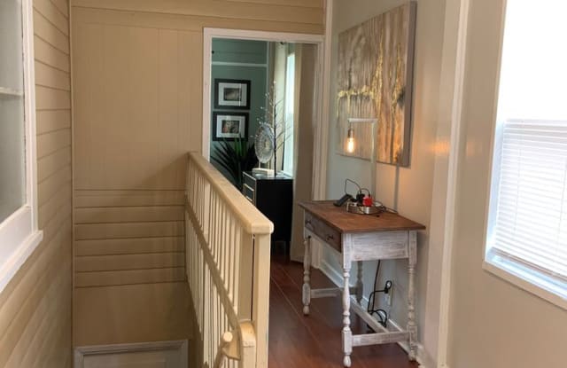 1024 16TH AVE N UNIT C - 1024 16th Avenue North, St. Petersburg, FL 33704