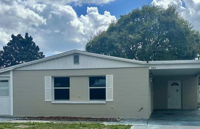 205 Crown Boulevard - 205 Crown Boulevard, Melbourne, FL 32901 205 Crown Boulevard - 205 Crown Boulevard, Melbourne, FL 32901