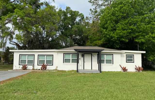 905 Center St photos photos 905 Center St photos photos