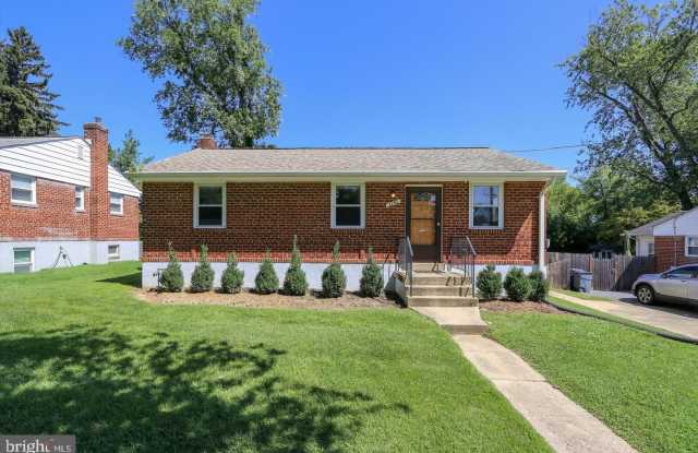 4703 COACHWAY DR photos photos