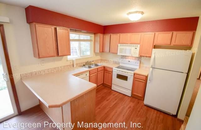 2212 Berkshire Dr. Gallery 3