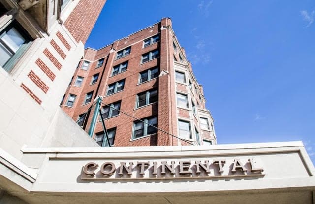 Continental at Vermont Place photos photos