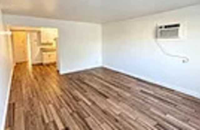 3018 4th Avenue Gallery 1
