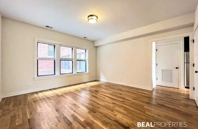 2207 W Eastwood photos photos