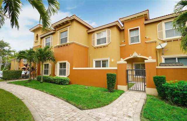 12232 SW 25TH CT photos photos