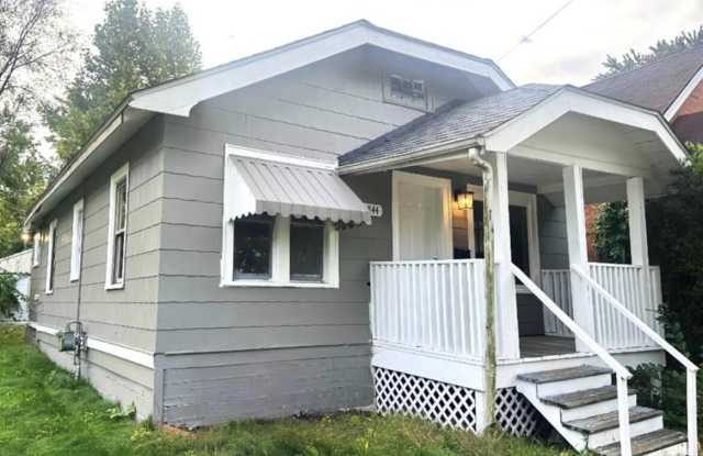 15844 Wildemere Street photos photos