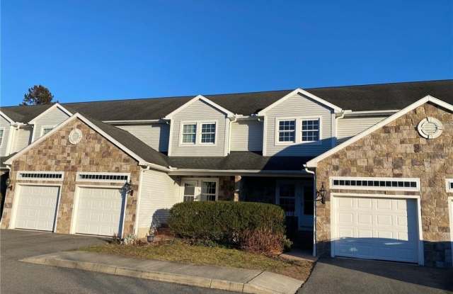 203 Lantern Court unit: 203 photos photos