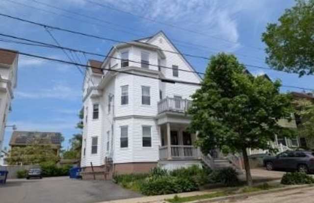 230 Pleasant Street photos photos