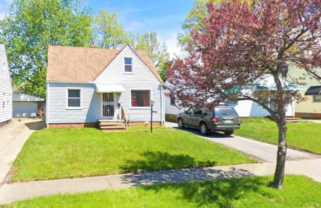 3 BED 1 BATH BEAUTIFUL SINGLE FAMILY HOME IN CLEVELAND! photos photos