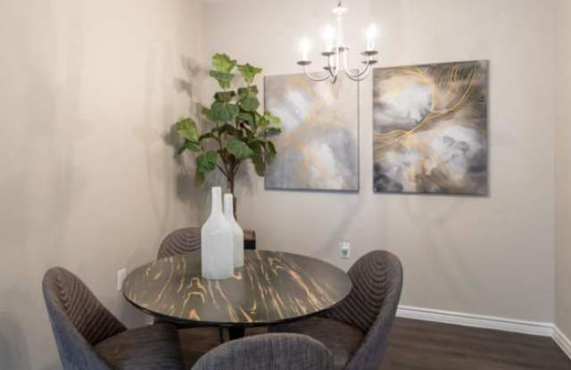 6232 Loyola Ln Gallery 3