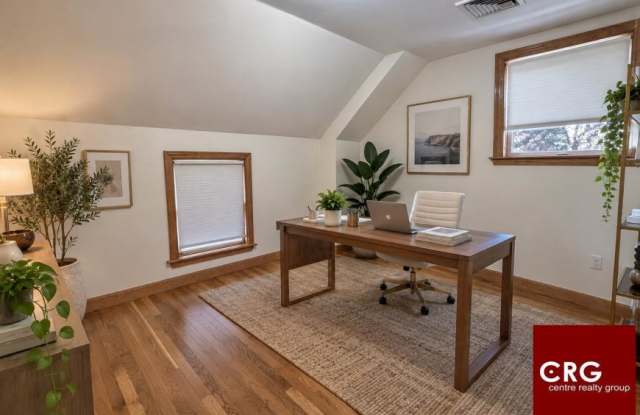 24 Gardner St. Gallery 1