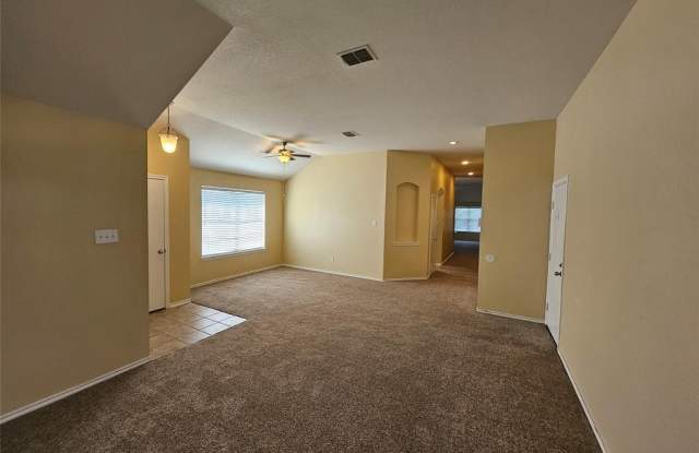 1232 Sweetwater Drive Gallery 2