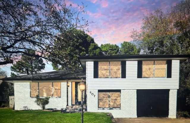 607 Oklahoma Ave photos photos