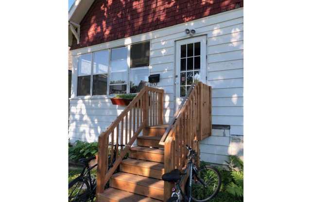 1099 17th Ave SE - 1099 Southeast 17th Avenue, Minneapolis, MN 55414
