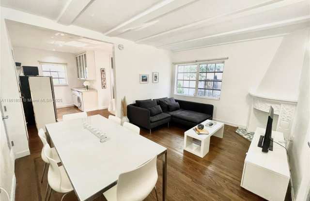 439 15th St photos photos