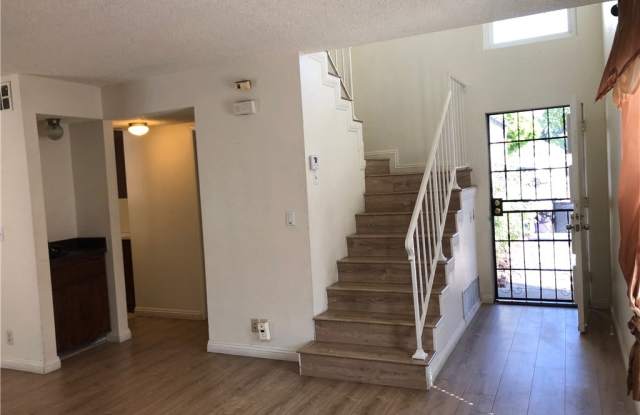 648 S Azusa Avenue Gallery 3