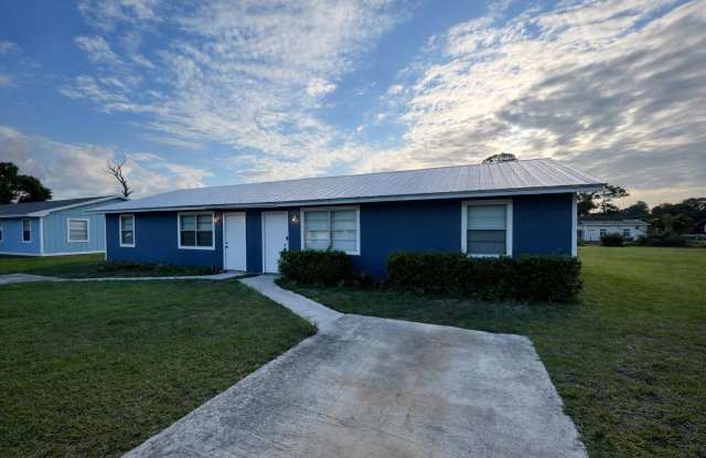 5010 Killarney Avenue photos photos