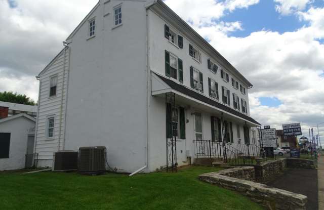 349 BUSTLETON Pike photos photos