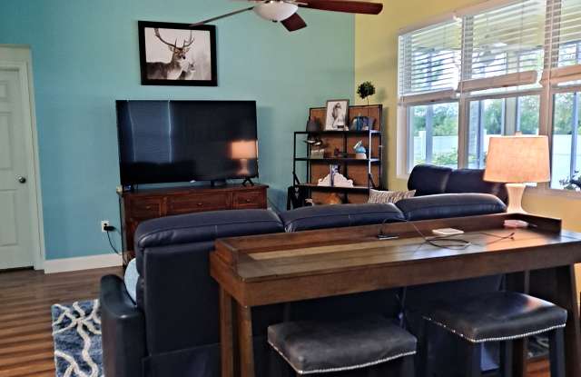 528 Aeolian Drive photos photos