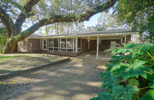 Cozy 3/2 Single Family Home Gallery 3