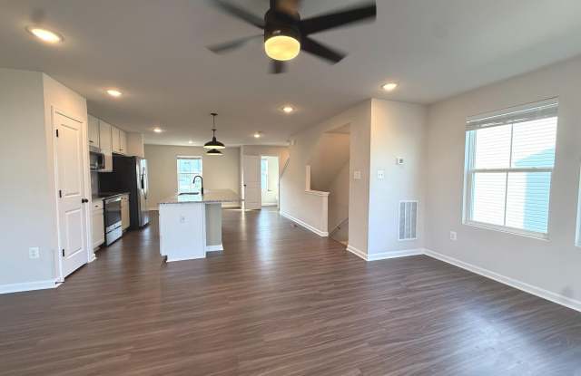 35 THROWER Road Gallery 2
