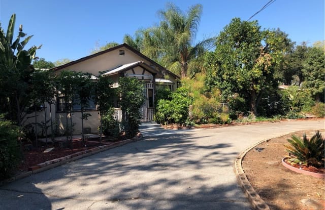 9019 Noble Avenue - 9019 Noble Avenue, Los Angeles, CA 91343