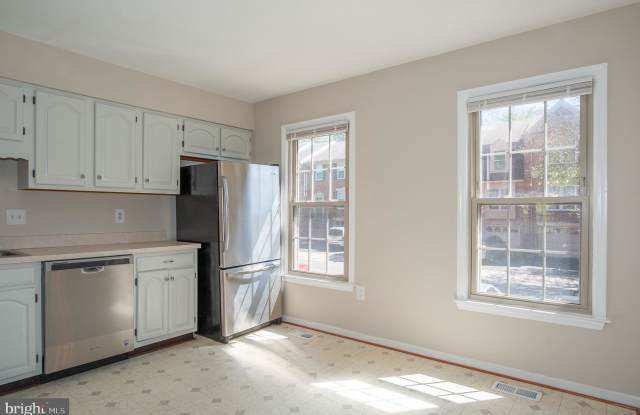 5946 WOODFIELD ESTATES DR Gallery 2