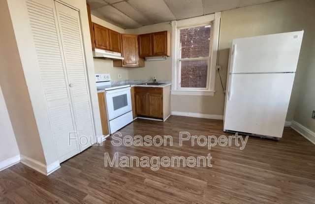 616 West Franklin Street - 2 photos photos