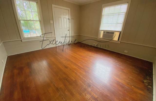Downtown Living: 1 Bedroom Apartment with All Bills Paid Gallery 3