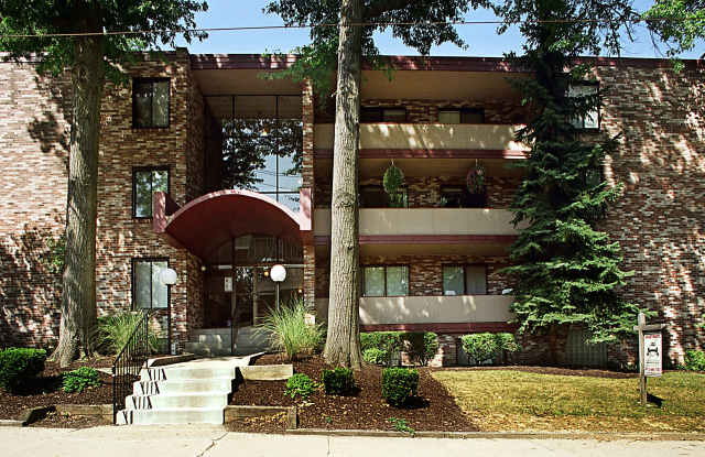 6315 Fifth Ave - 6315 Fifth Avenue, Pittsburgh, PA 15206