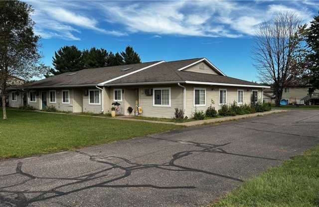 303 Micheels Lane unit: 5 - 303 Micheels Lane, Menomonie, WI 54751