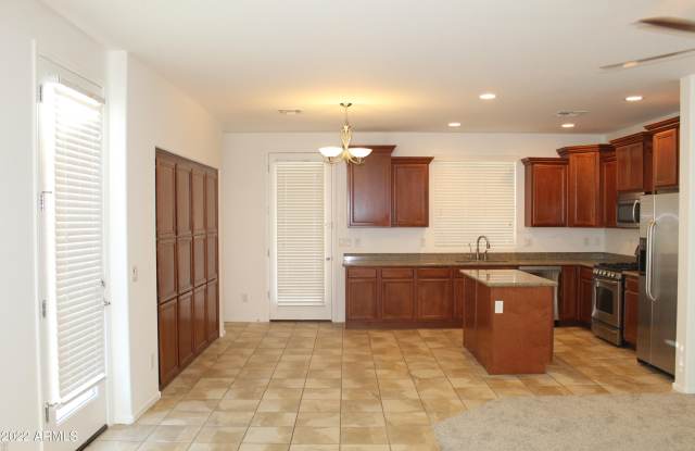 1768 W Seagull Court Gallery 4