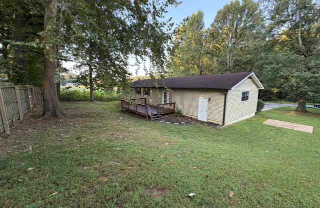 Home For Rent Guntersville Gallery 4