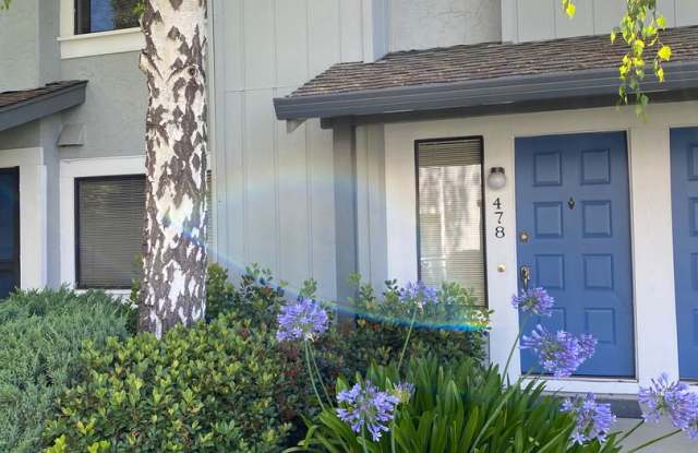 2 bdrm / 2.5 bath townhome - 478 Box Leaf Court, San Jose, CA 95117